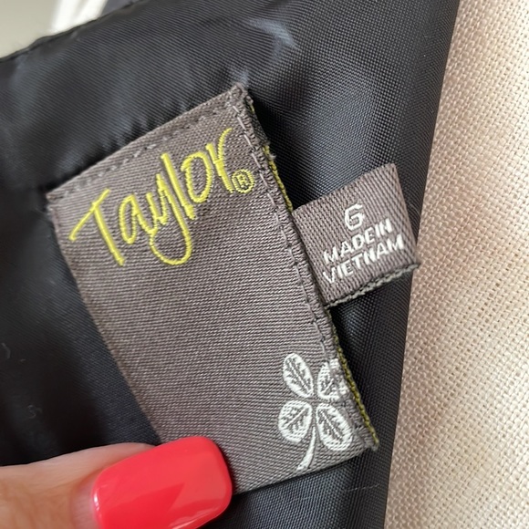 TAYLOR Fit and flare sleeveless BLACK cocktail dress zip back wide waistband 6 - Picture 7 of 13